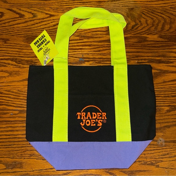 Trader Joe's Mini Halloween Canvas Tote Bag Set Of 4 New - Picture 2 of 6